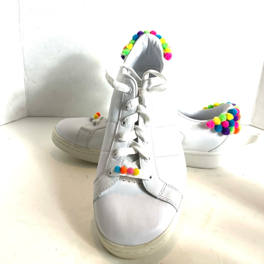 Skechers | Pom Pom Street Sneakers White Size 9